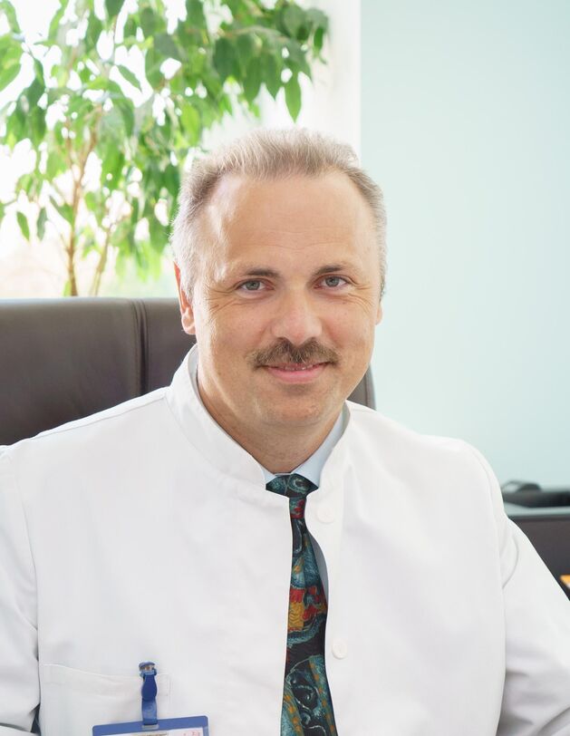 Docteur Rhumatologue Jeff Cravo